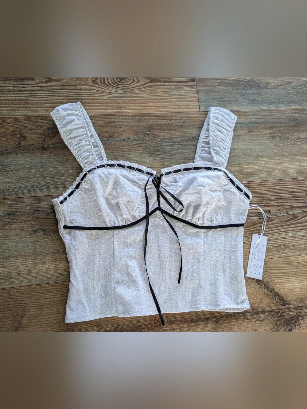Sienna Sky White & Black Ribbon Sleeveless Cropped Tank Top XL NWT